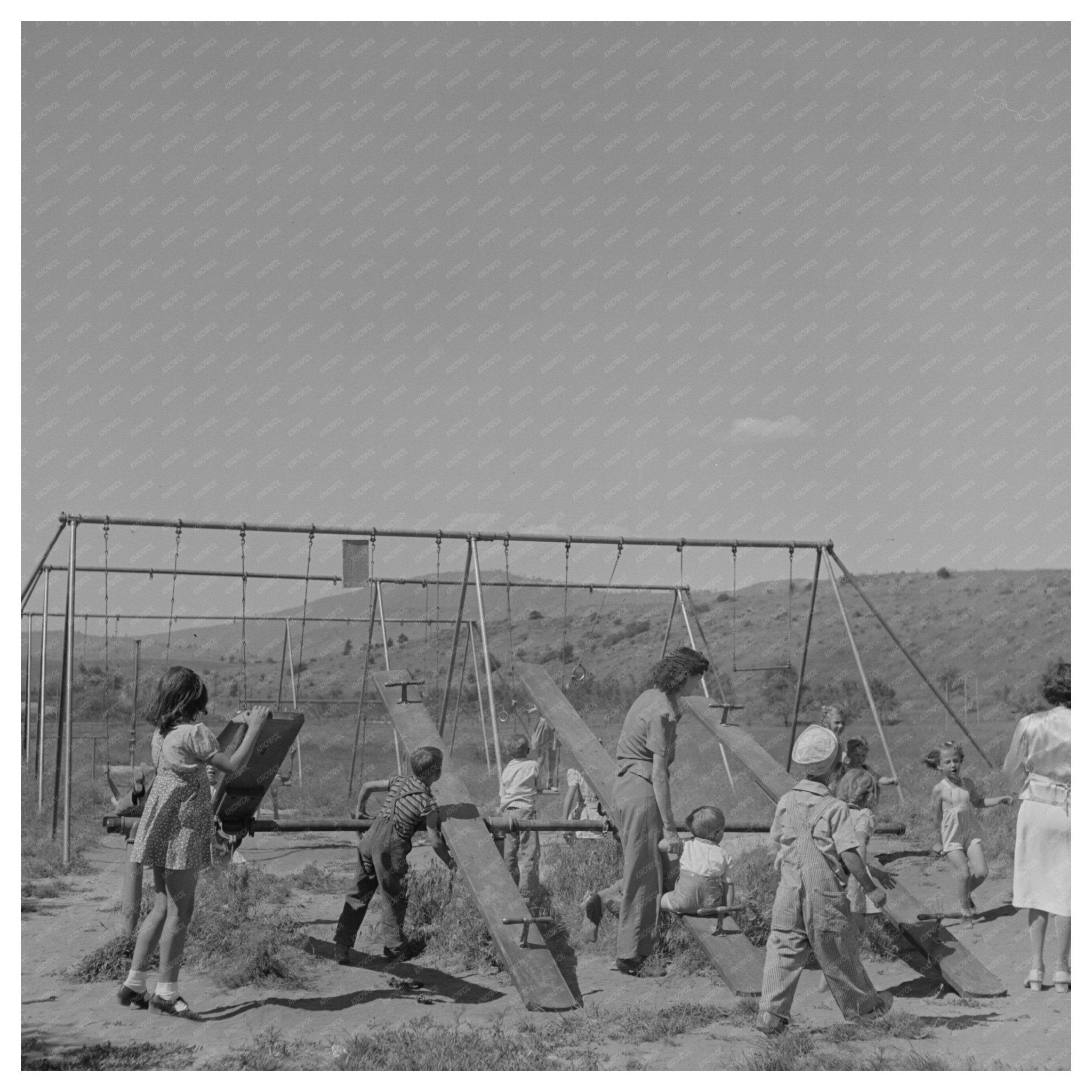 Klamath Falls Park Scene July 1942 Historical Image - Available at KNOWOL