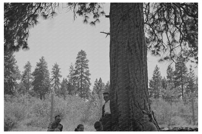 Klamath Falls Picnickers July 1942 Vintage Photograph - Available at KNOWOL