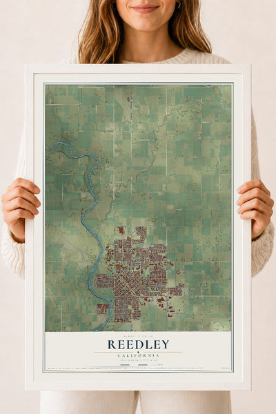 Map of Reedley, California, 18 x 24 inch print in a white wood frame