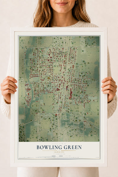 Bowling Green, Florida map print, 18" x 24" W/ White Ayous Wood Frame mockup