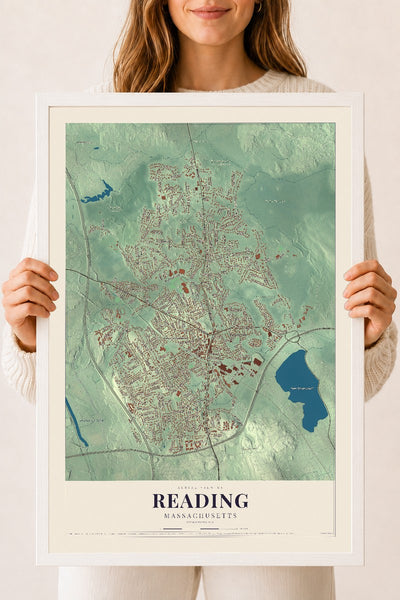 Reading, Massachusetts map print - 18 x 24 white Ayous wood frame