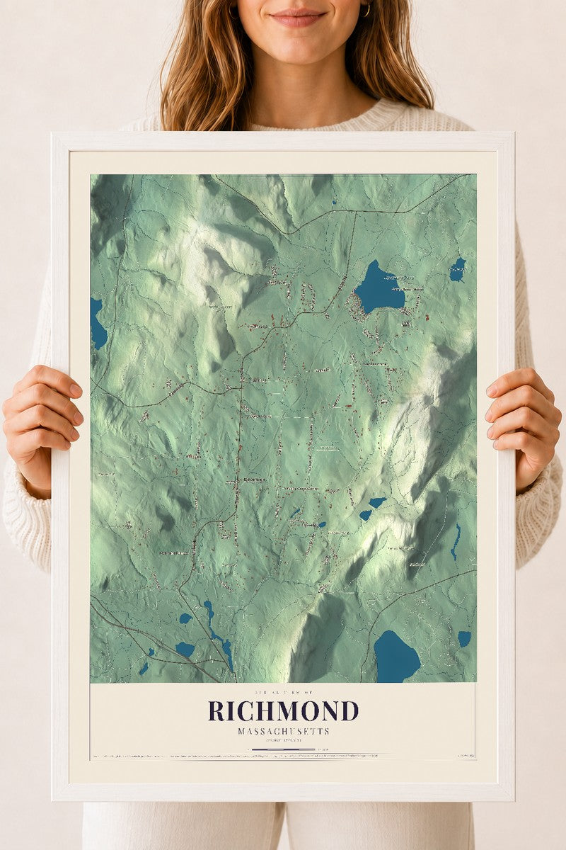 Richmond, Massachusetts map print - 18 x 24 white Ayous wood frame