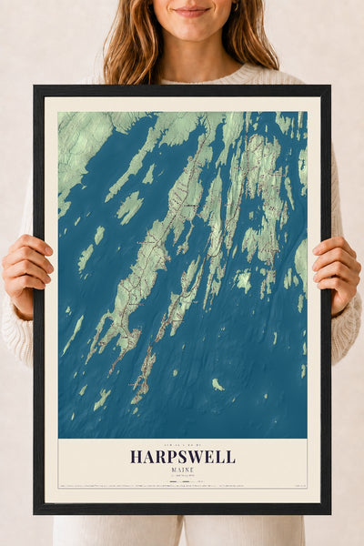 Harpswell, Maine map print - 18 x 24 black Ayous wood frame