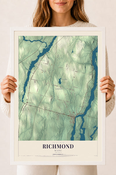 Richmond, Maine map print - 18 x 24 white Ayous wood frame