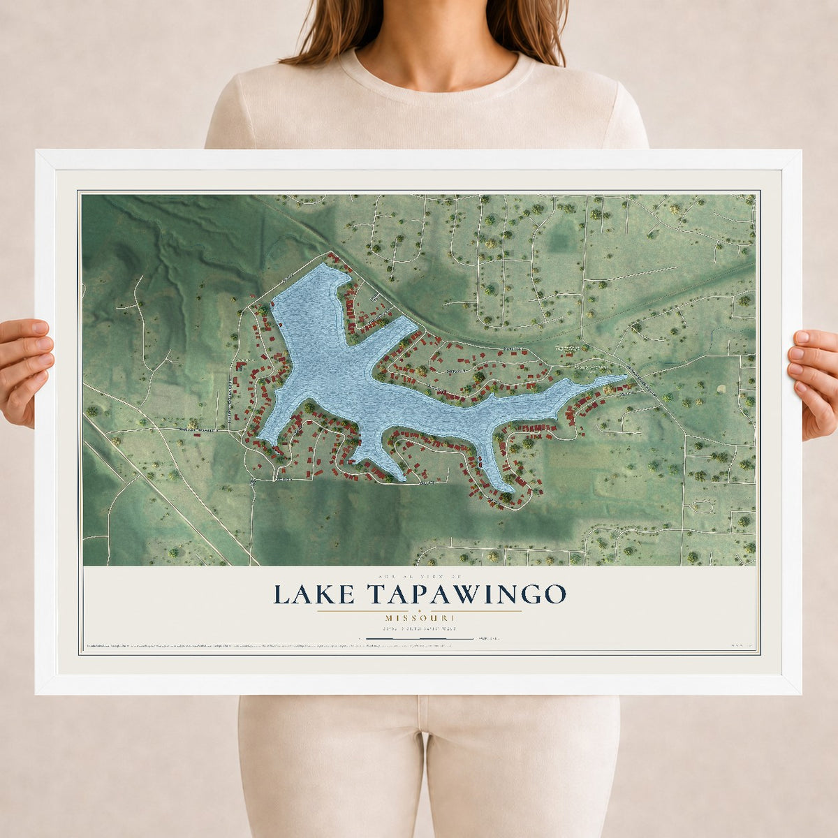 Map of Lake Tapawingo, Missouri, 18 x 24 inch print in a white wood frame