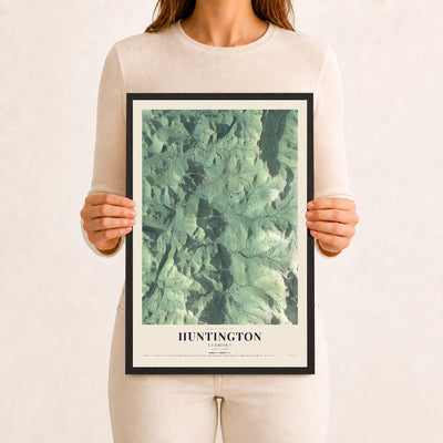 Huntington, Vermont map print - 12 x 18 black Ayous wood frame