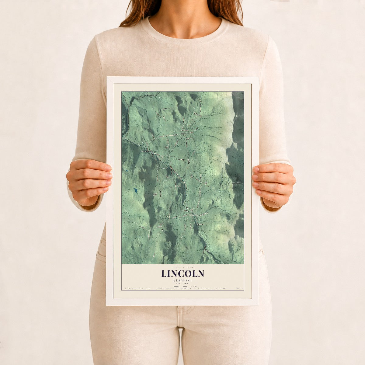 Lincoln, Vermont map print - 12 x 18 white Ayous wood frame