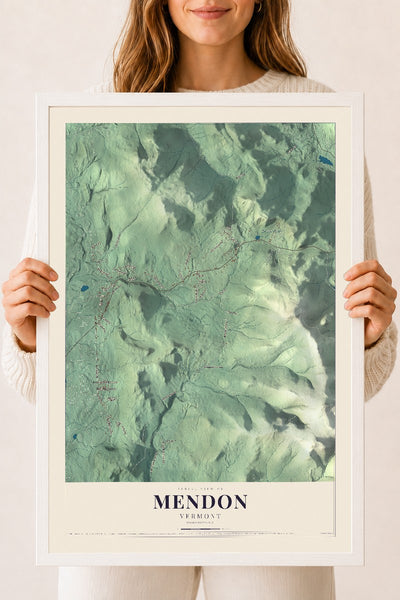 Mendon, Vermont map print - 18 x 24 white Ayous wood frame