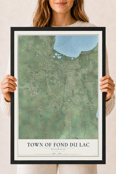 Map of the Town of Fond du Lac, Wisconsin, 18 x 24 inch print in a black wood frame