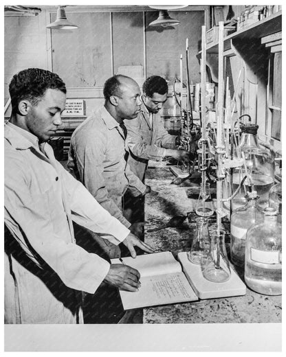 Laboratory Technicians at Tennessee Valley Authority Muscle Shoals Alabama June 1942 - Available at KNOWOL