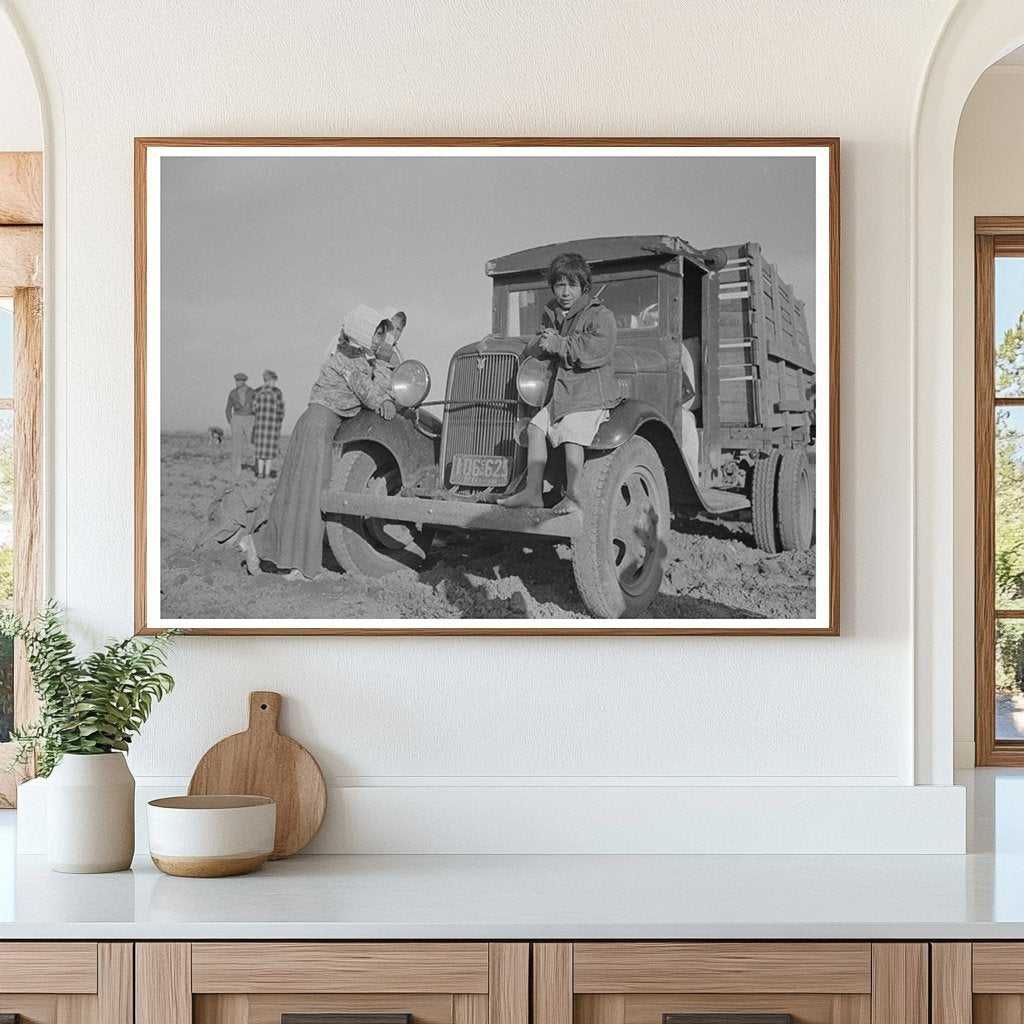 Laborers in Carrot Fields Santa Maria Texas February 1939 - Available at KNOWOL