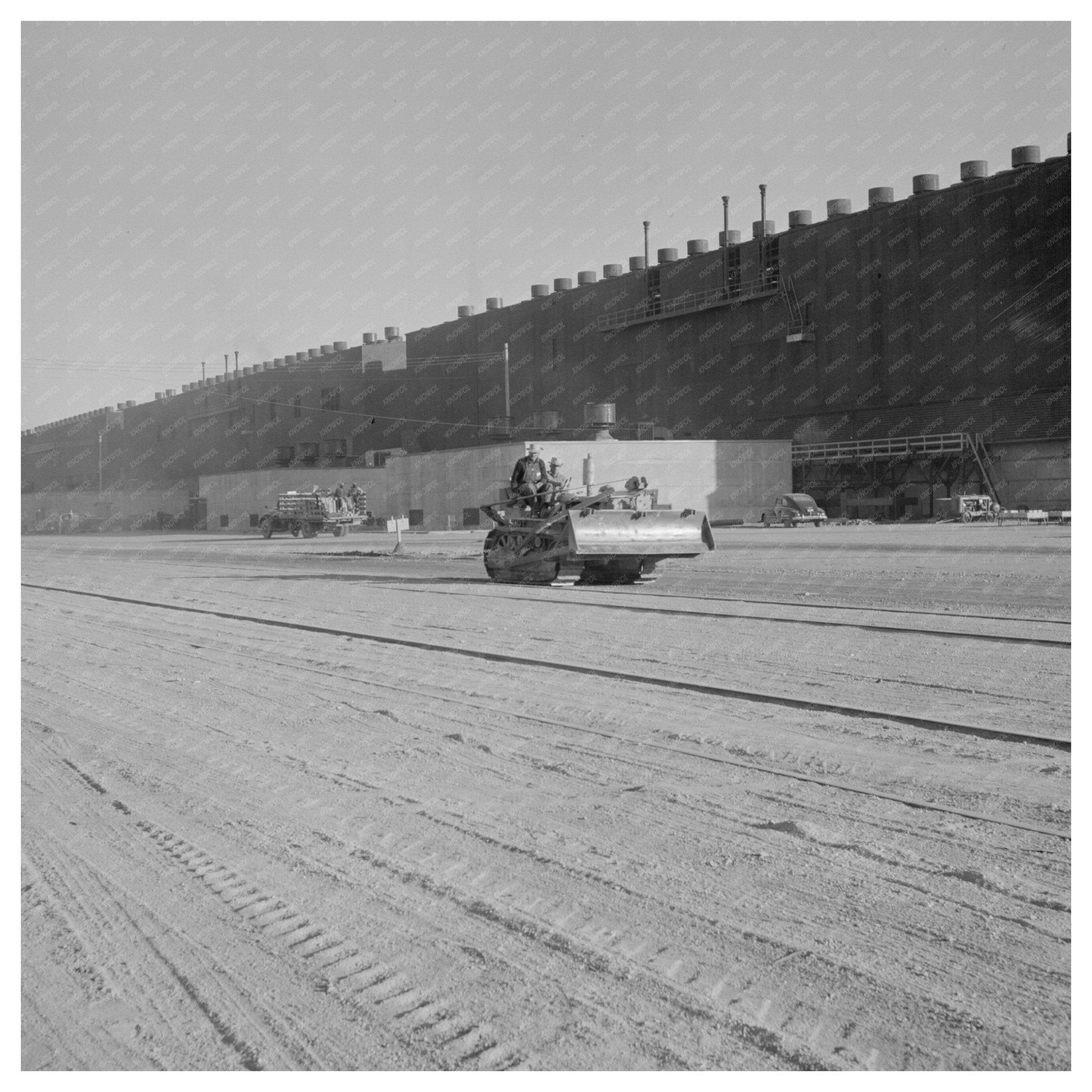 Las Vegas 1942 Ground Leveling for Magnesium Plant - Available at KNOWOL