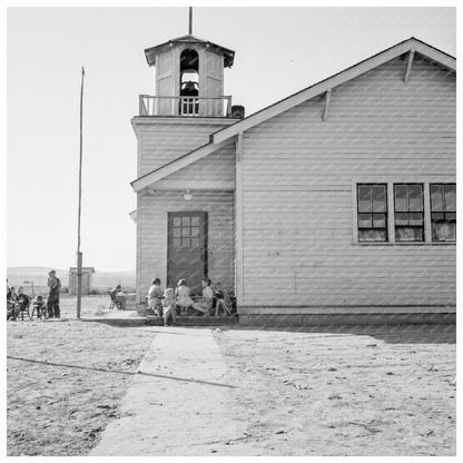 Lincoln Bench School Ontario Oregon 1939 Vintage Photo - Available at KNOWOL