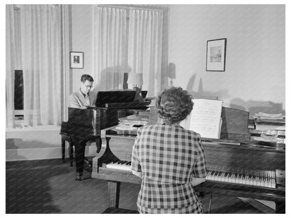 Living Room of Ifor Jones Bethlehem PA May 1944 - Available at KNOWOL