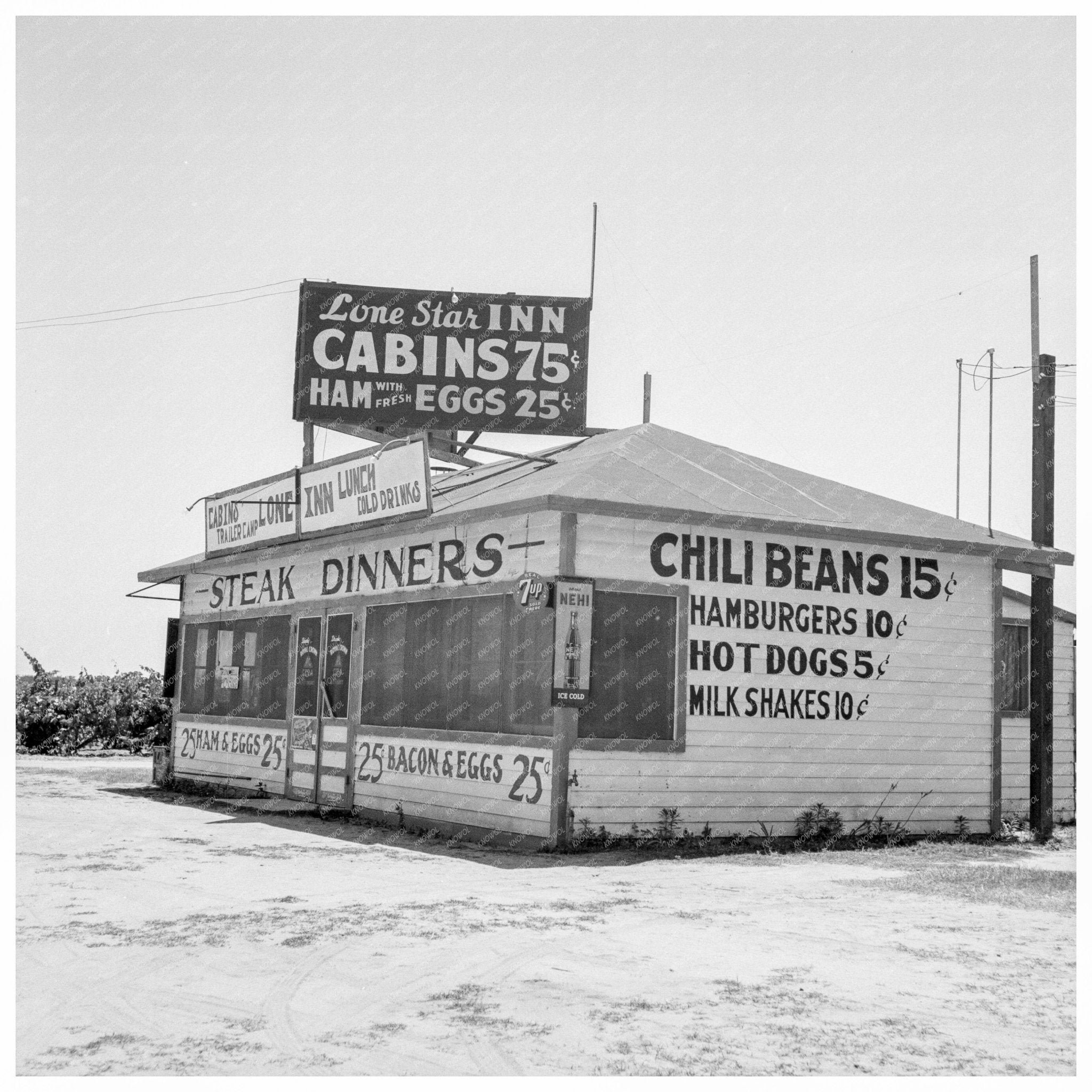 Lone Star Inn Roadside Establishment California 1939 - Available at KNOWOL