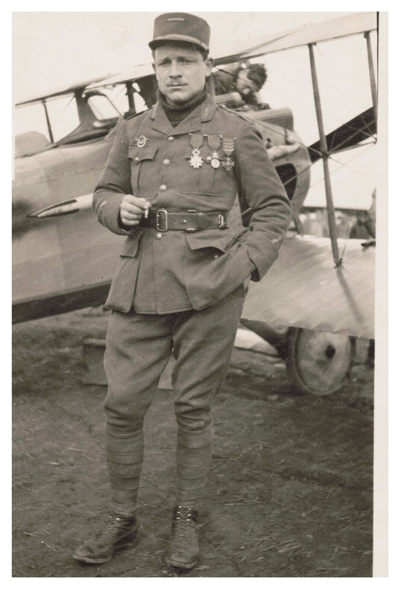 Lt. Raoul Lufbury American Fighter Pilot Vintage Photo 1916 - 1918 - Available at KNOWOL