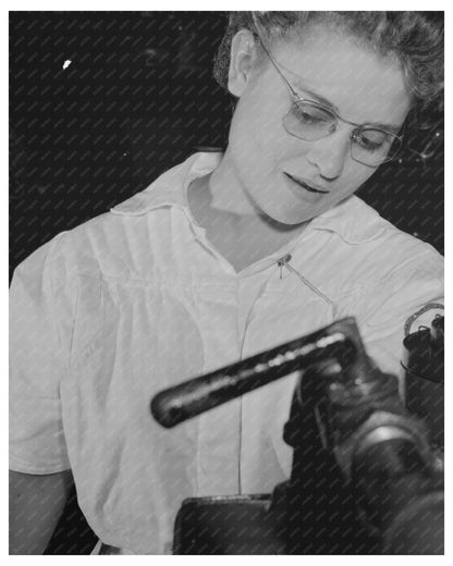 Mabel Carmen Machinist Training August 1942 - Available at KNOWOL