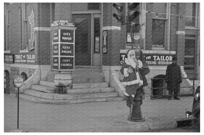 Main Street Spencer Iowa December 1936 Vintage Photo - Available at KNOWOL