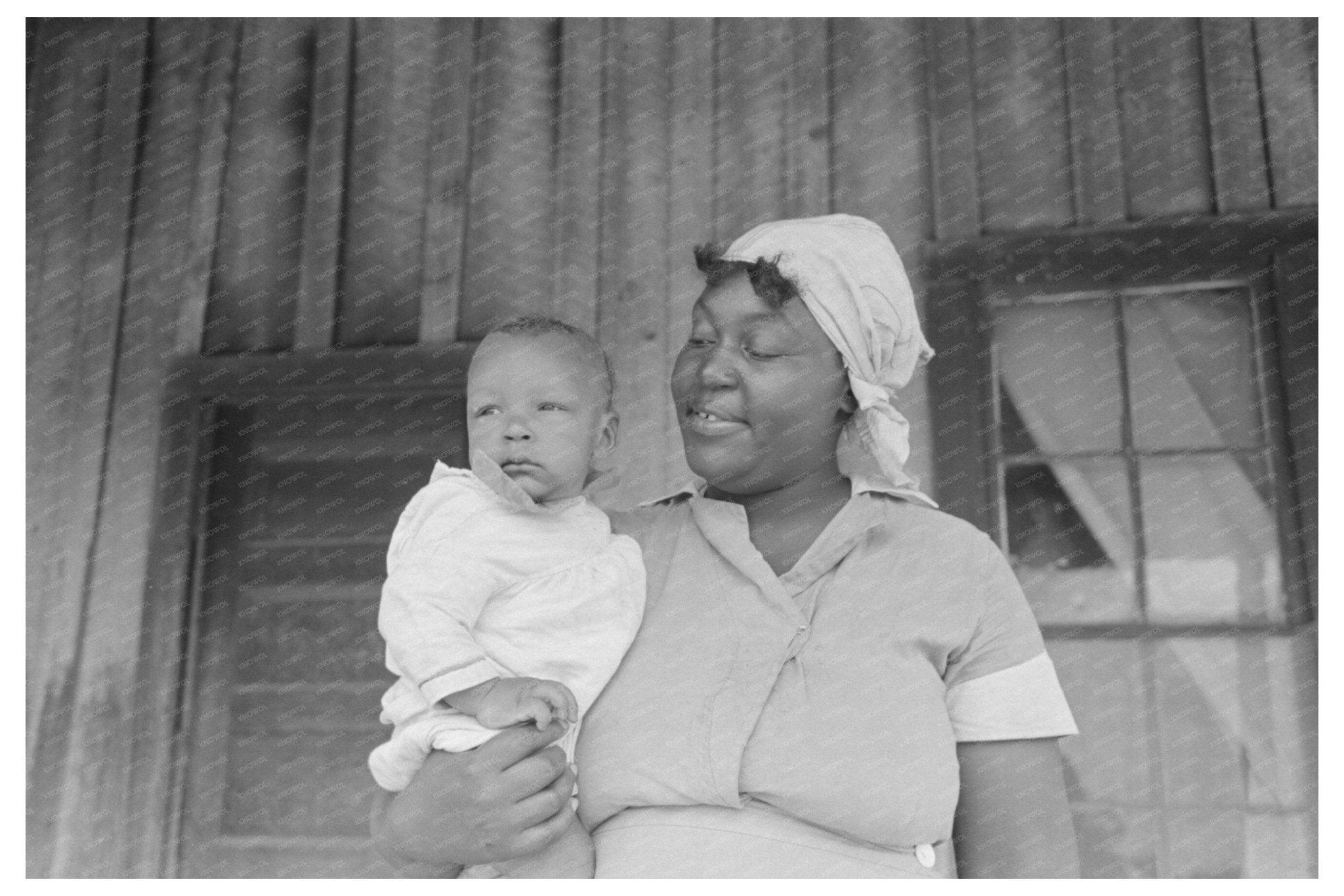 May 1938 Vintage Sharecropper Home with String Beans - Available at KNOWOL