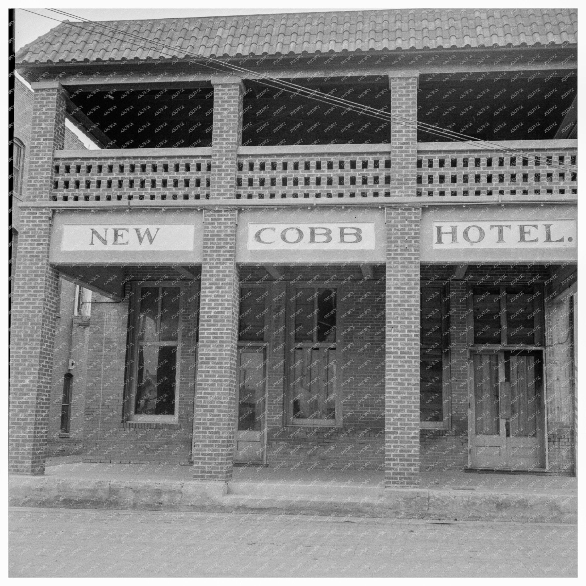 Memphis Texas Hotel Vintage Photo June 1937 - Available at KNOWOL