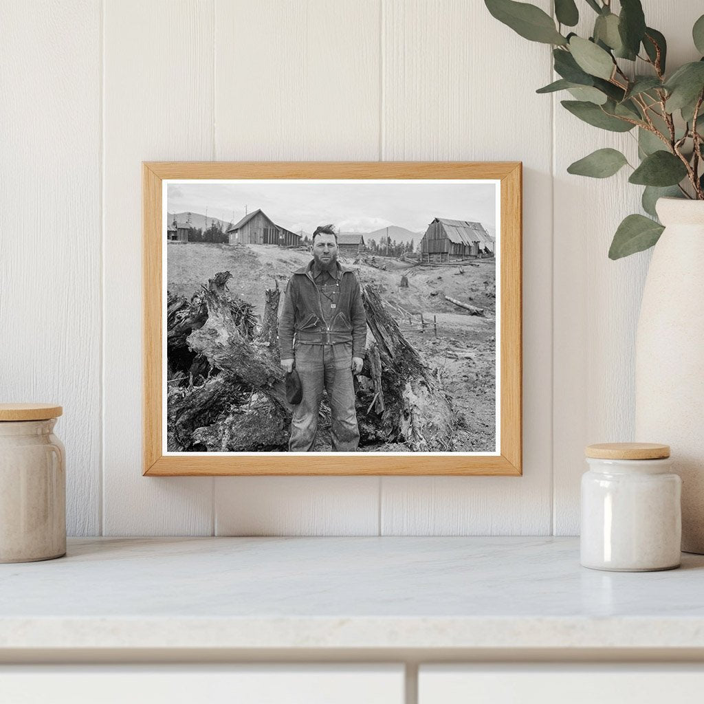 Mennonite Farmer Transitioning to Stump Ranch Idaho 1939 - Available at KNOWOL