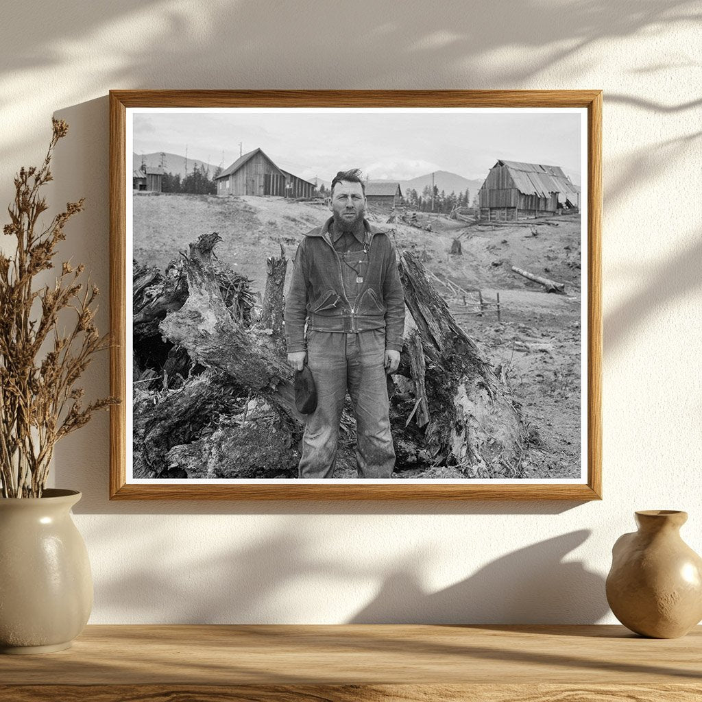 Mennonite Farmer Transitioning to Stump Ranch Idaho 1939 - Available at KNOWOL