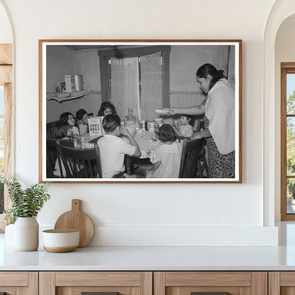 Mexican Children Enjoy Lunch in San Diego 1941 - Available at KNOWOL