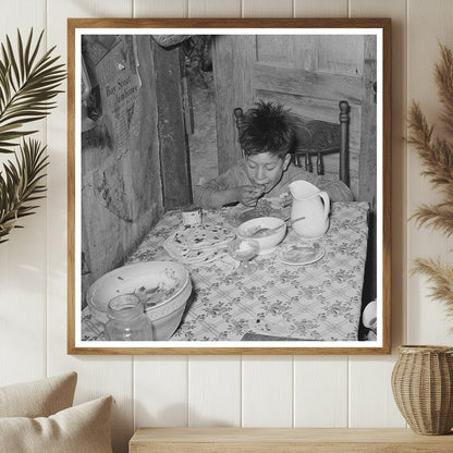 Mexican Children Lunching in San Antonio Texas 1939 - Available at KNOWOL