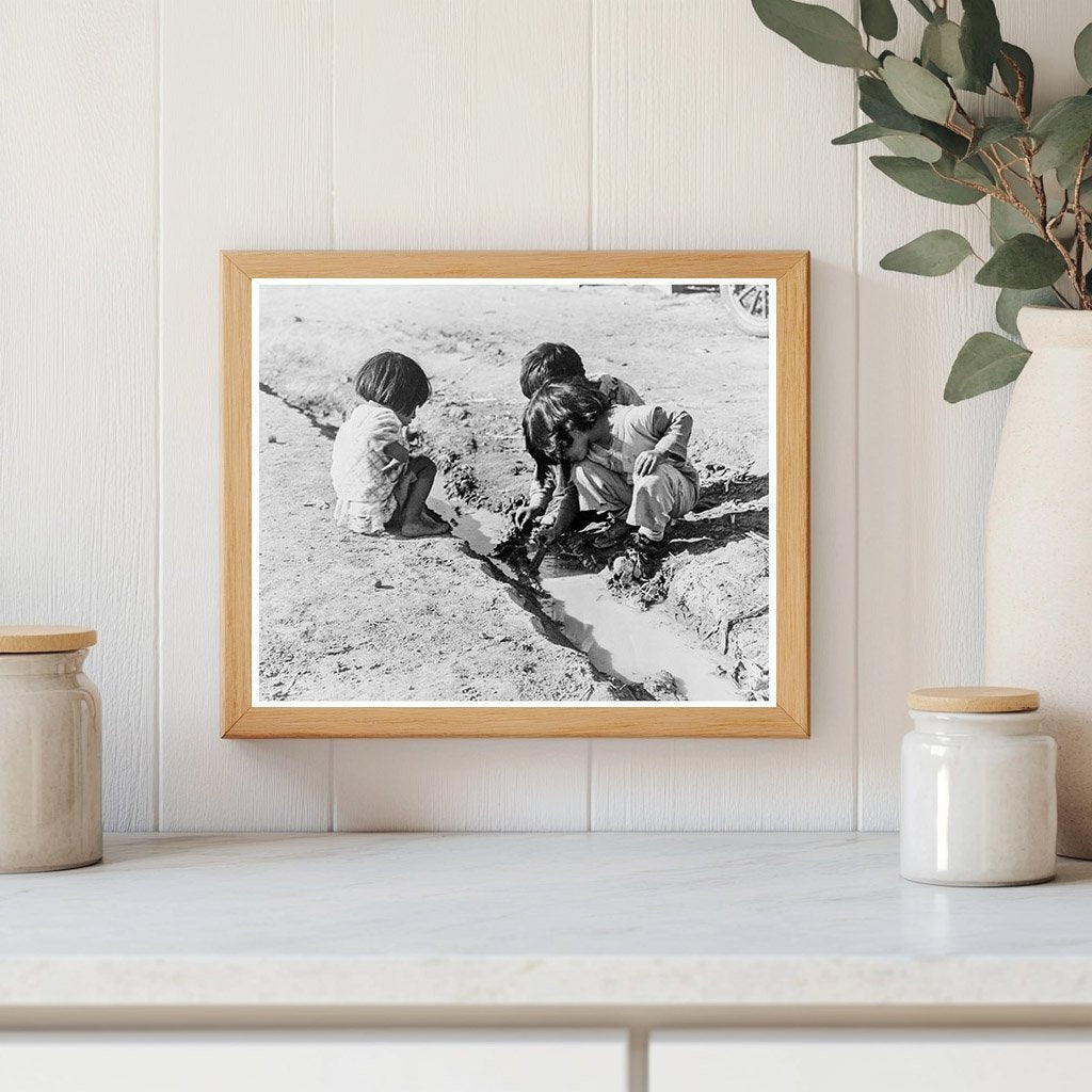 Mexican Children Playing in Cotton Camp 1936 - Available at KNOWOL