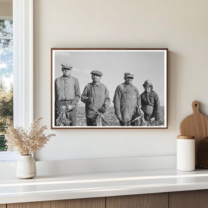 Mexican Sugar Beet Workers Family Minnesota 1937 - Available at KNOWOL