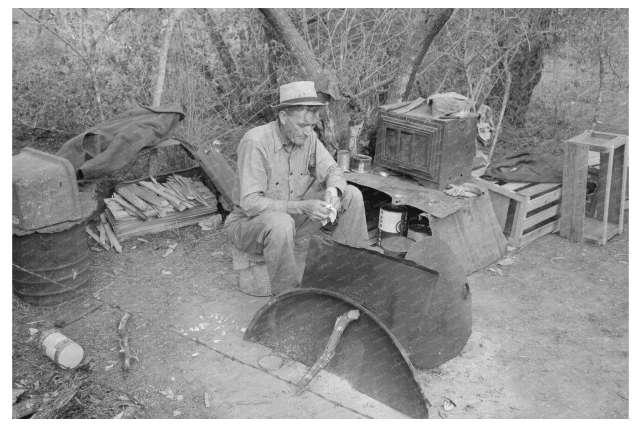 Migrant Camp Fire Harlingen Texas February 1939 - Available at KNOWOL