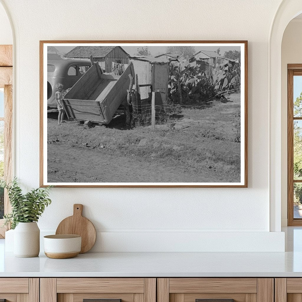 Migrant Camp in Weslaco Texas February 1939 Photo - Available at KNOWOL