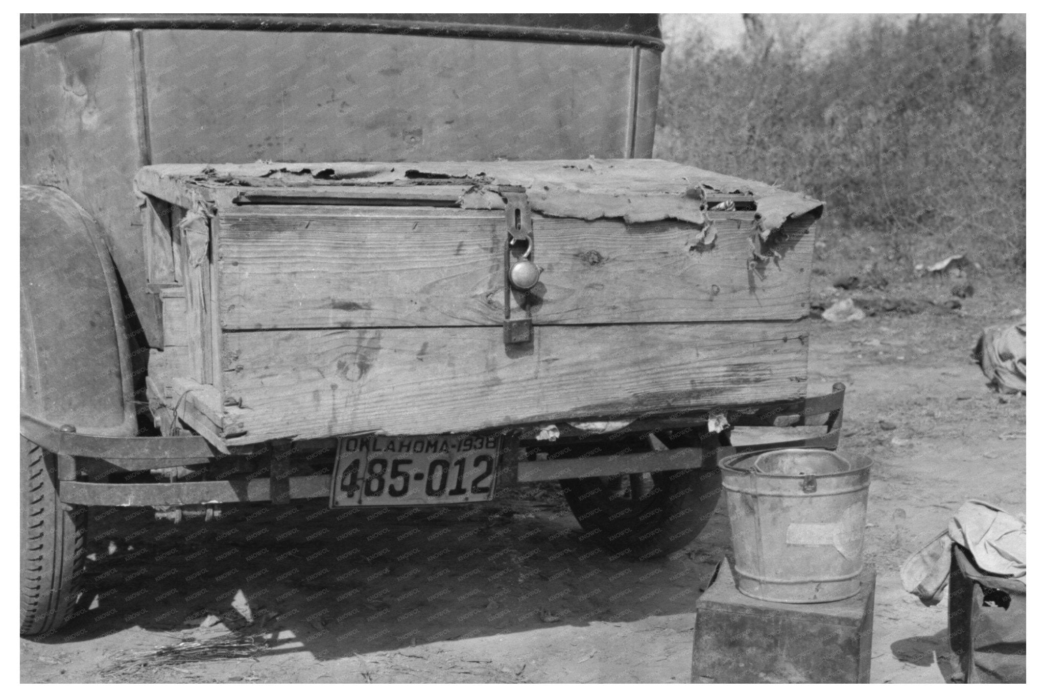 Migrant Camp Vehicle with Grub Wagon Texas 1939 - Available at KNOWOL