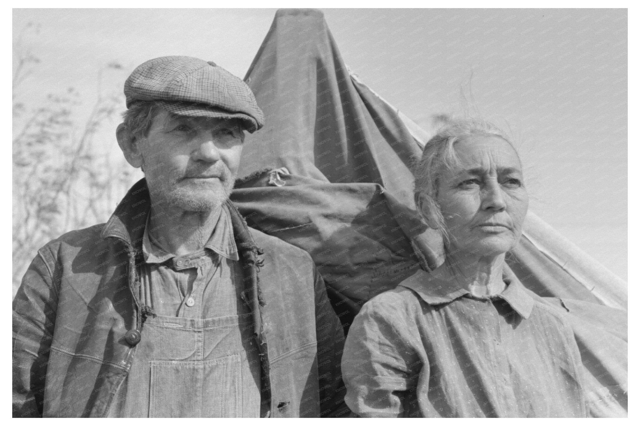 Migrant Couple Camped in Texas February 1939 - Available at KNOWOL