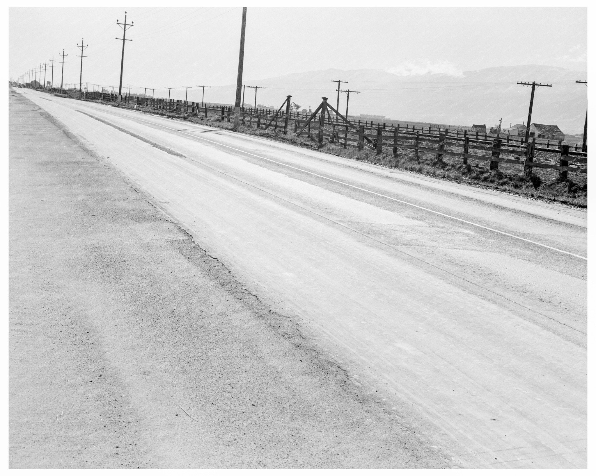 Migrant Families on U.S. Highway 99 February 1939 - Available at KNOWOL