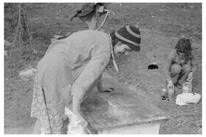 Migrant Family Moving Furniture Harlingen Texas 1939 - Available at KNOWOL