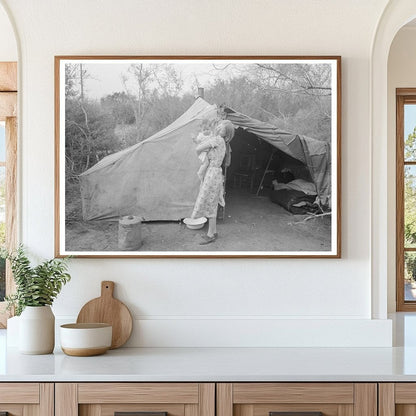 Migrant Family Tent Home Harlingen Texas 1939 - Available at KNOWOL