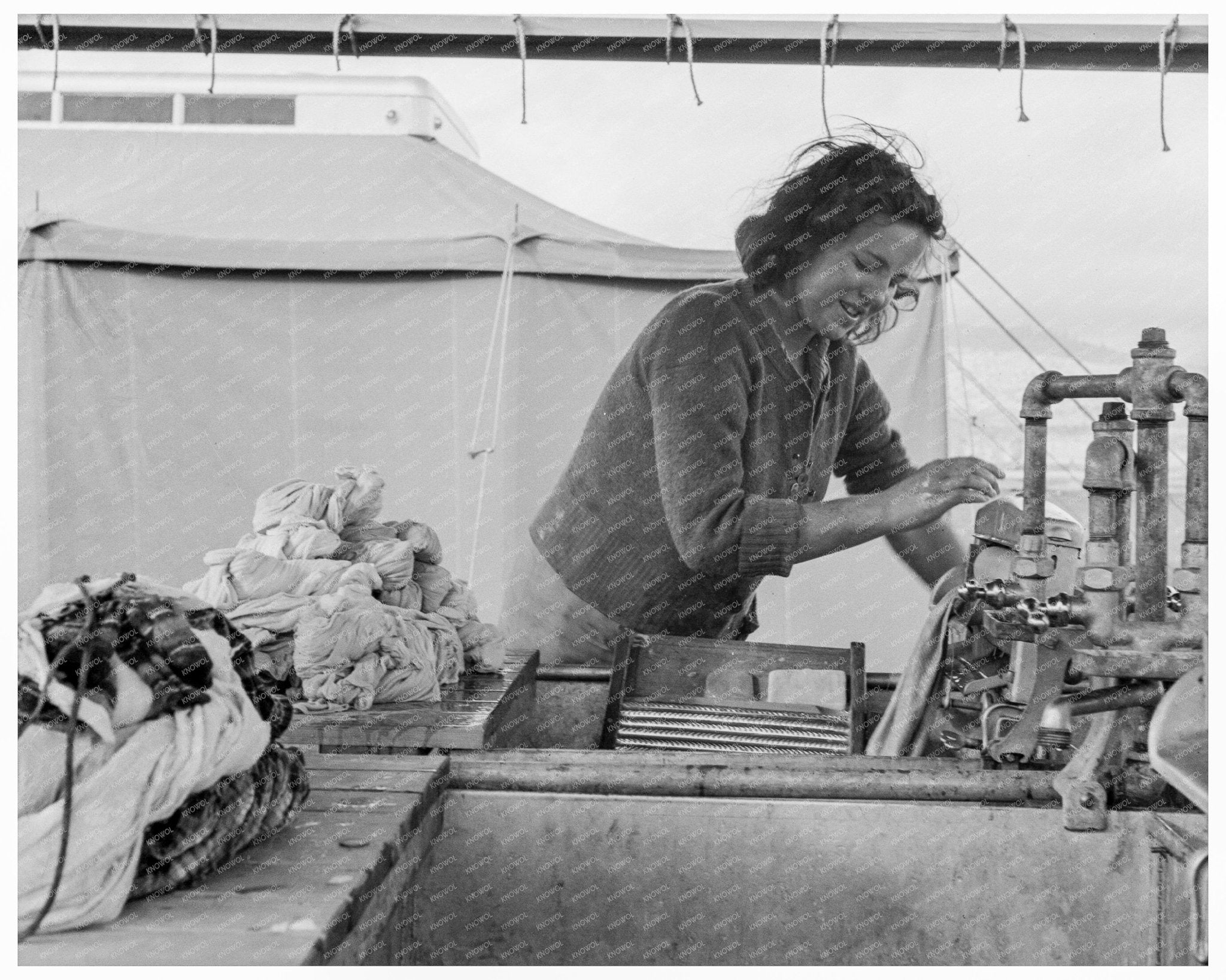 Migrant Girl at Farm Security Camp Oregon 1939 - Available at KNOWOL