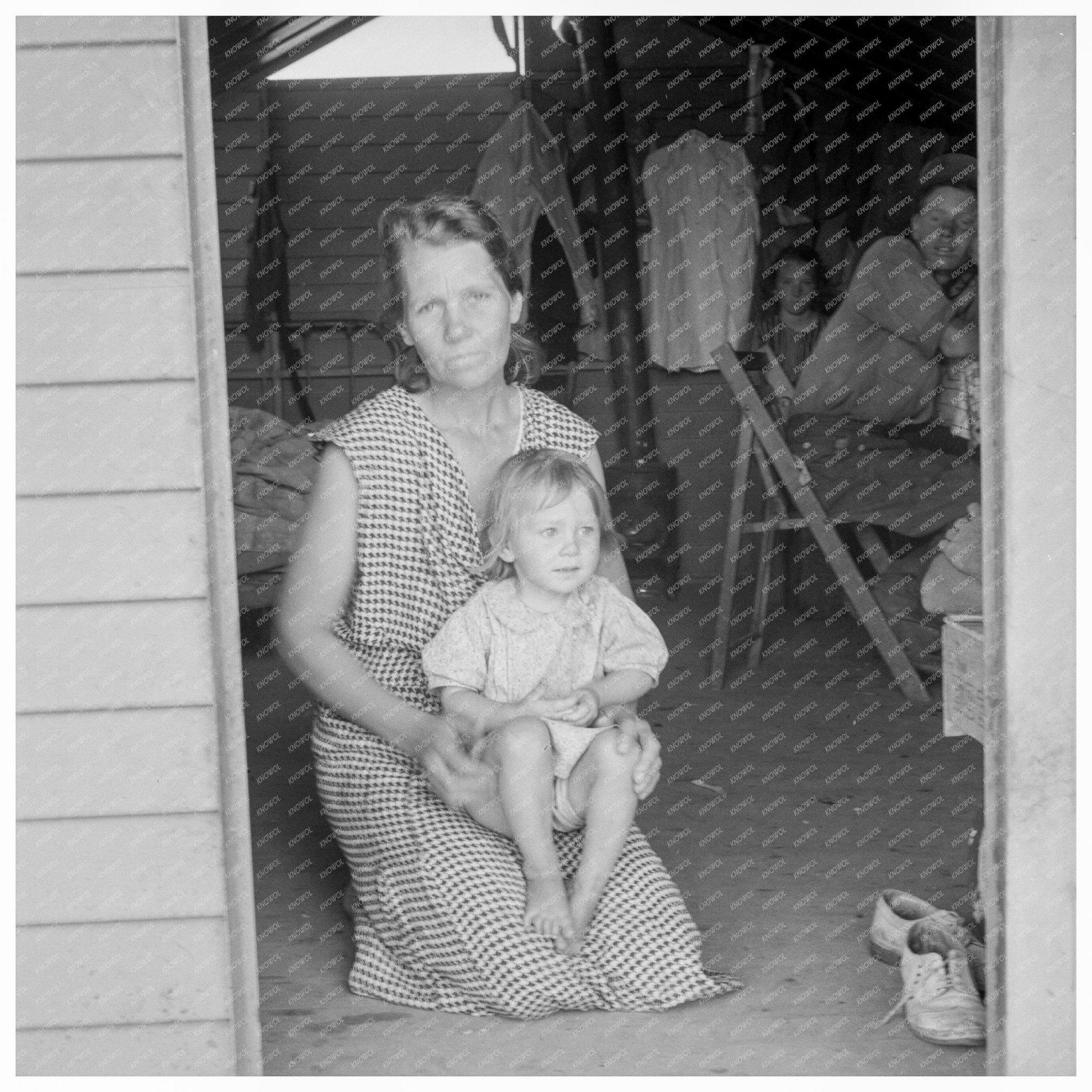 Migrant Mother and Child in Tulare County 1939 - Available at KNOWOL