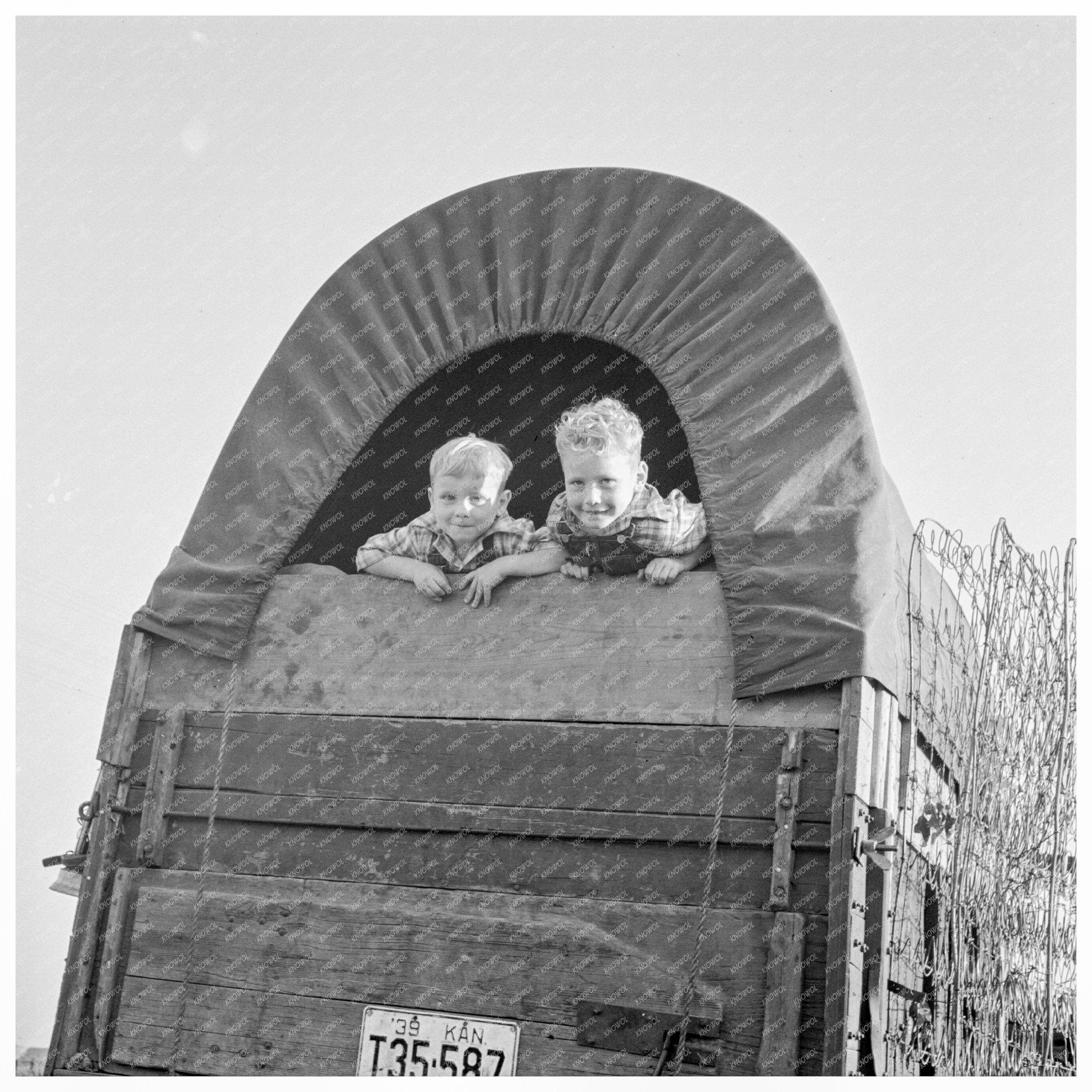 Migrant Workers Arriving for Potato Harvest 1939 Oregon - Available at KNOWOL