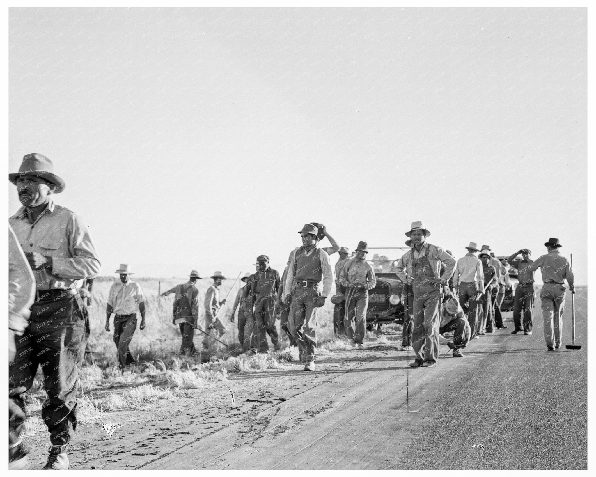 Migratory Agricultural Workers in Los Banos 1939 - Available at KNOWOL