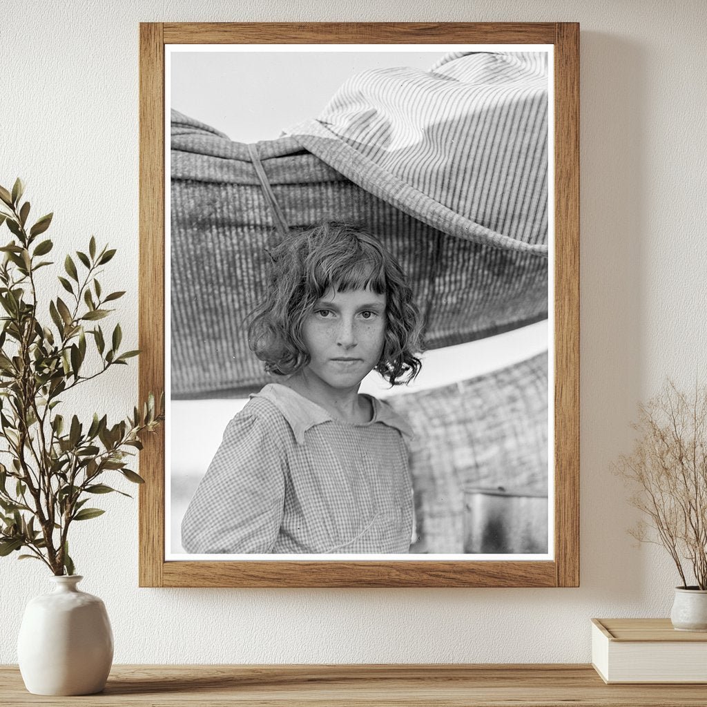 Migratory Child at Bean Pickers Camp Oregon 1939 - Available at KNOWOL