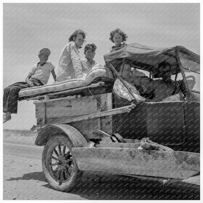 Migratory Family Seeking Work in Arizona 1937 - Available at KNOWOL