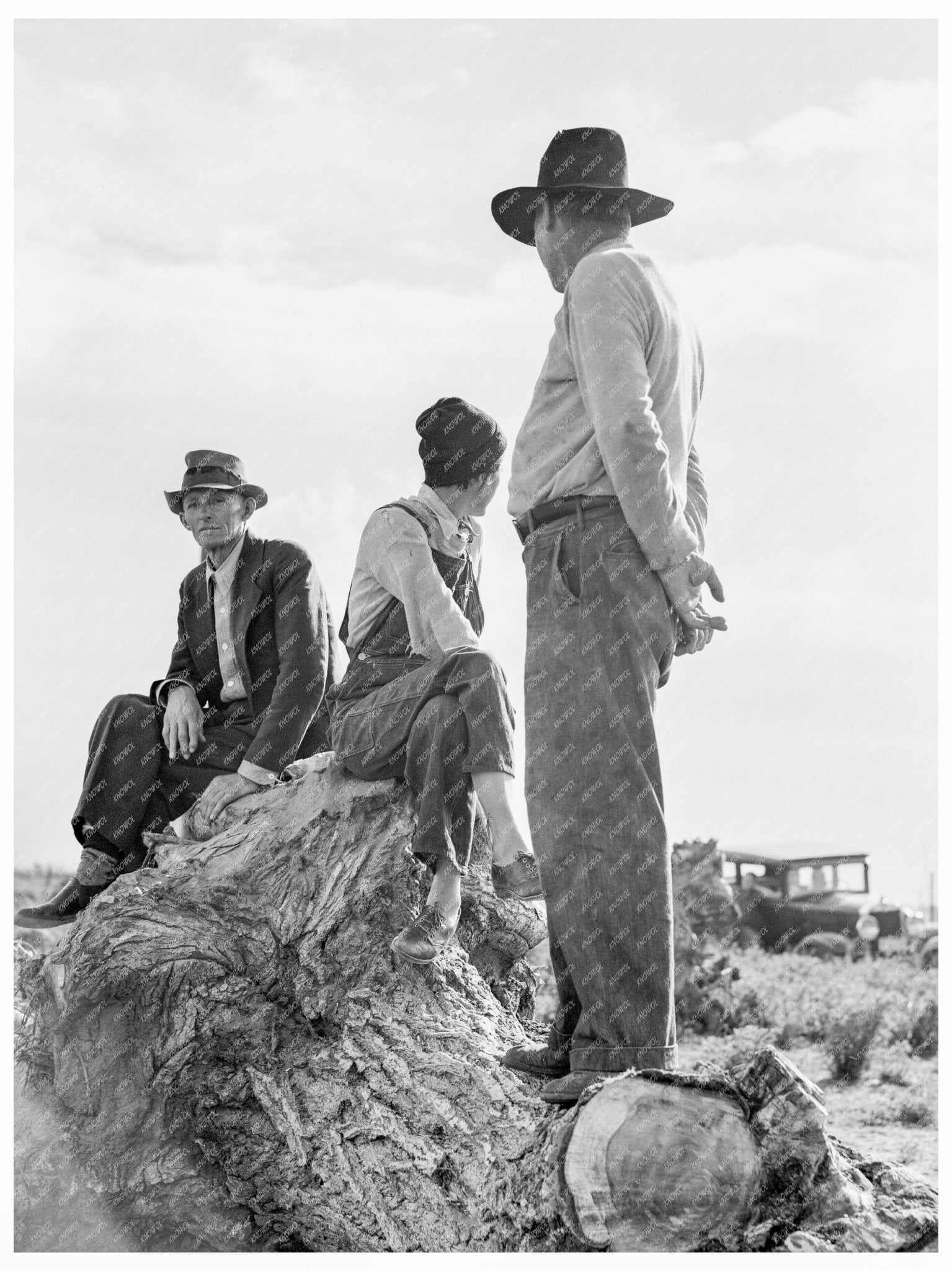 Migratory Laborers near Shafter California 1939 - Available at KNOWOL