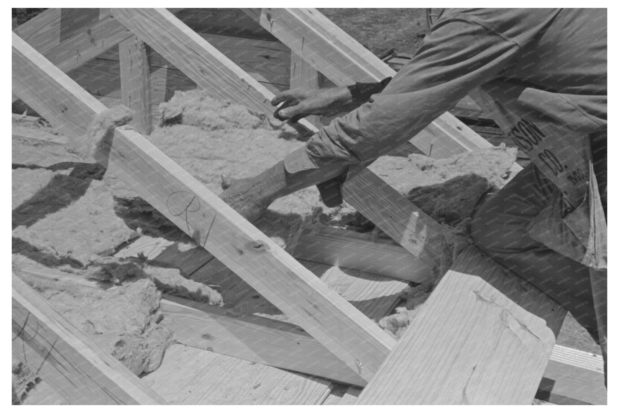 Mineral Wool Insulation Installation May 1938 Missouri - Available at KNOWOL