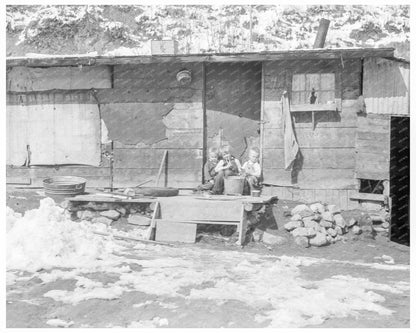 Miners Shack at Blue Blaze Coal Mine Consumers Utah 1936 - Available at KNOWOL