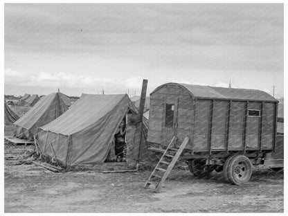 Mobile Camp for Migrant Workers Merrill Oregon 1939 - Available at KNOWOL