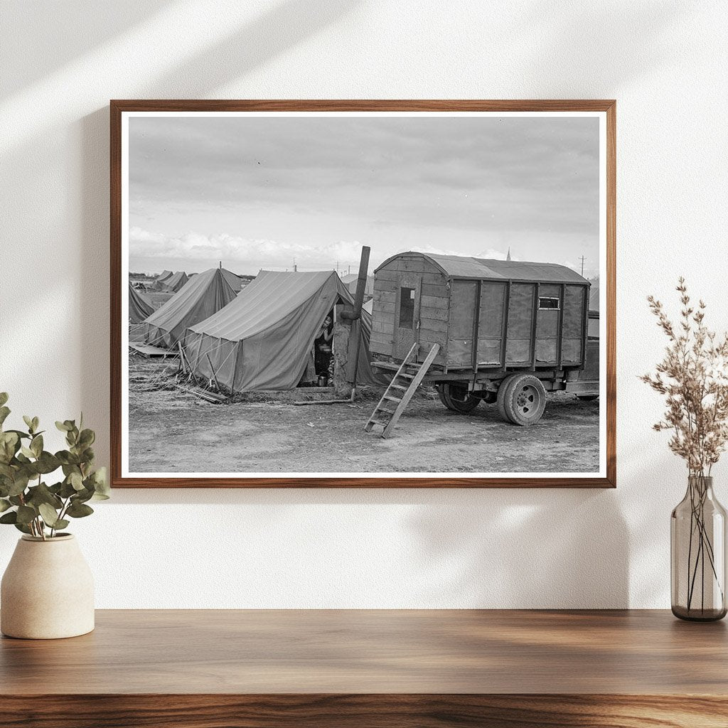 Mobile Camp for Migrant Workers Merrill Oregon 1939 - Available at KNOWOL