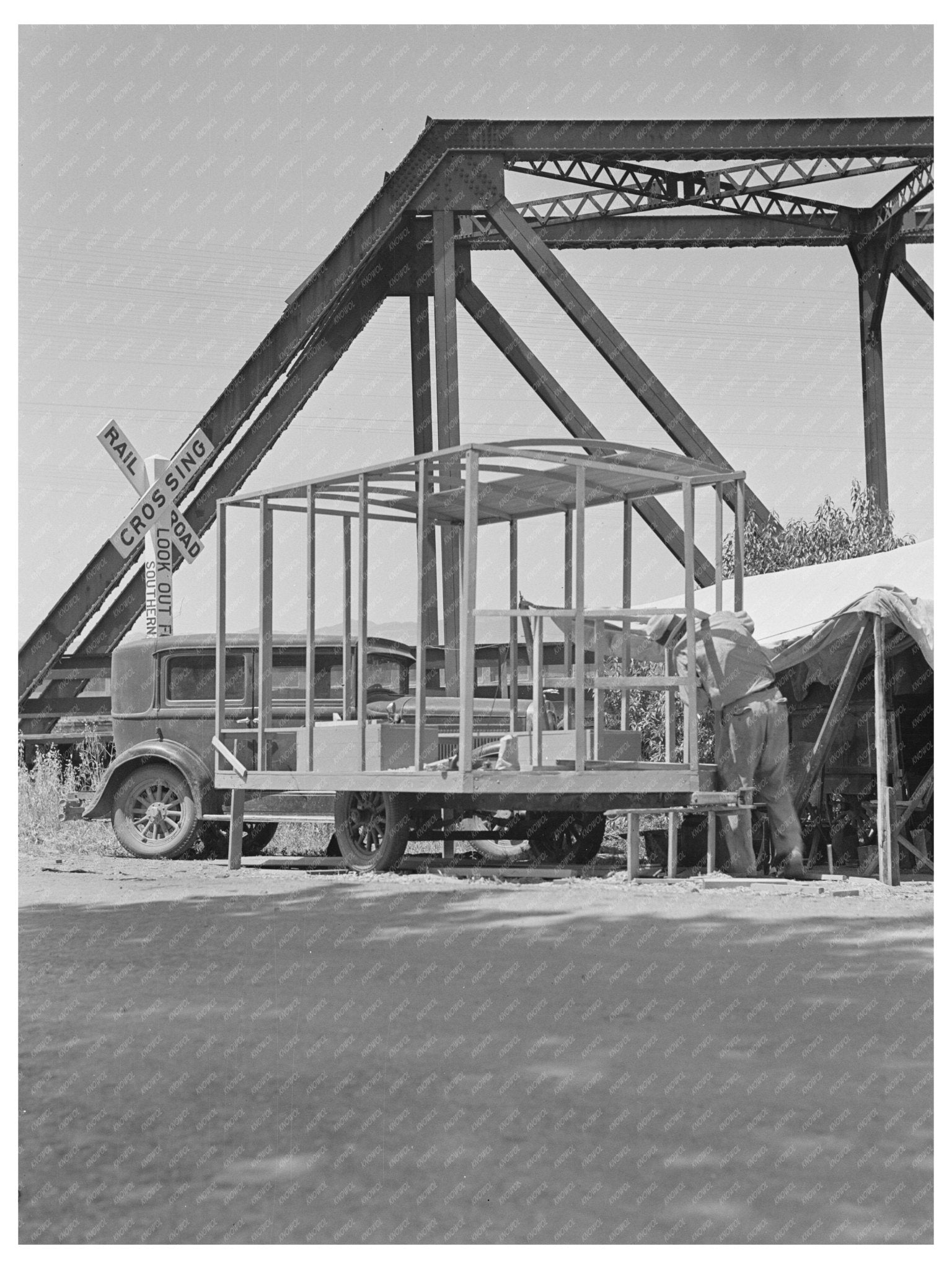 Mobile Housing Under Construction May 1935 California Great Depression Trailer Life - Available at KNOWOL