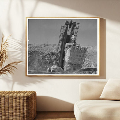 Morenci Arizona Copper Ore Loading 1942 - Available at KNOWOL